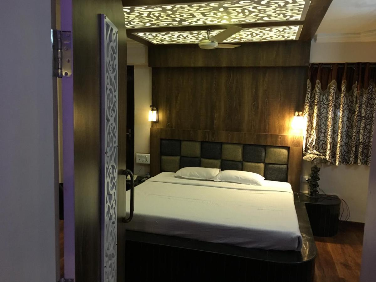 Hotel Grand Arjun Rāipur Eksteriør bilde