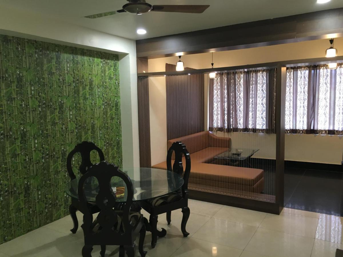 Hotel Grand Arjun Rāipur Eksteriør bilde