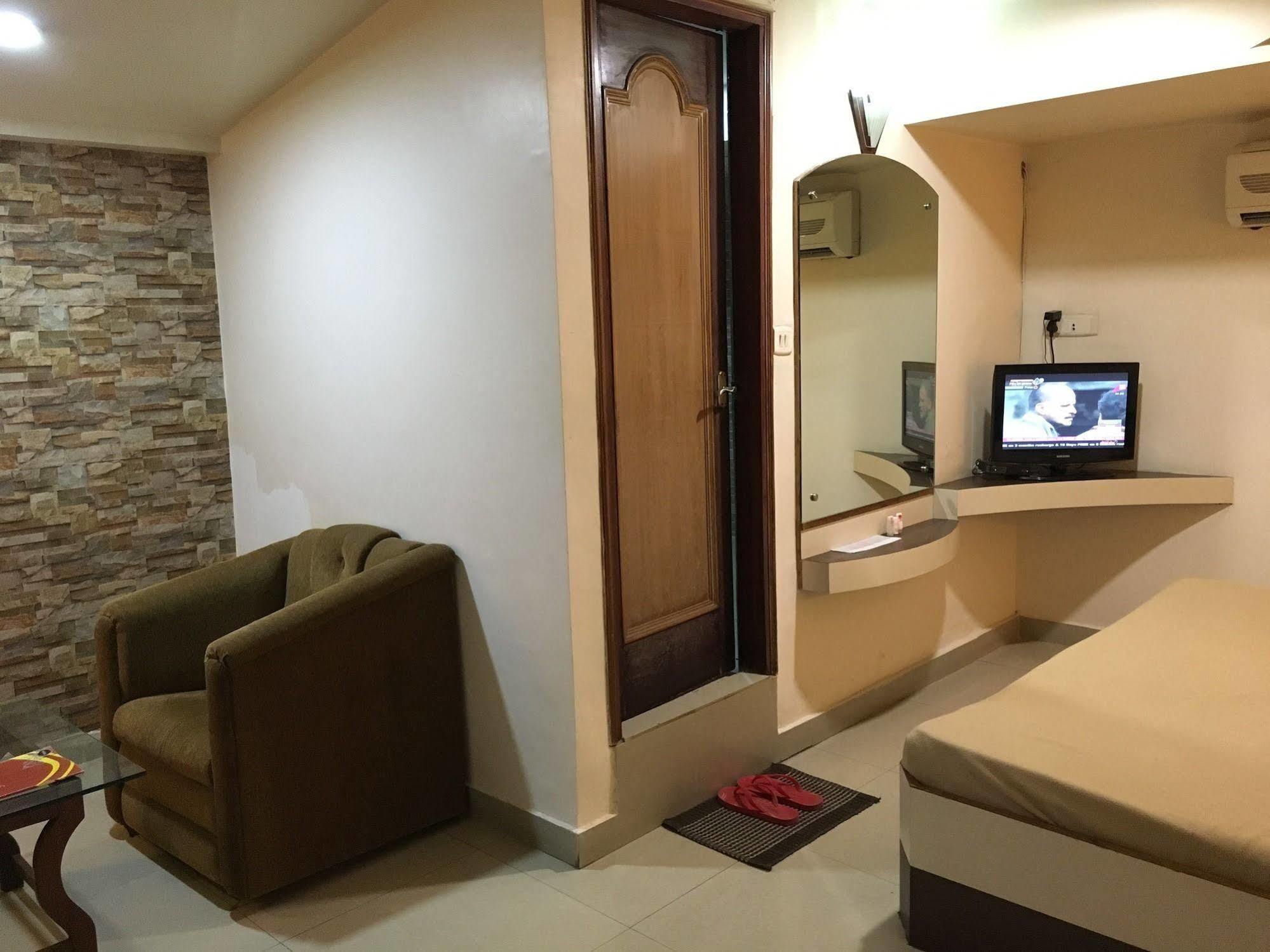 Hotel Grand Arjun Rāipur Eksteriør bilde
